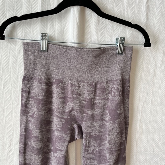 Gymshark Seamless High-Waisted Legging Camo Purple Size Small - Picture 4 of 9